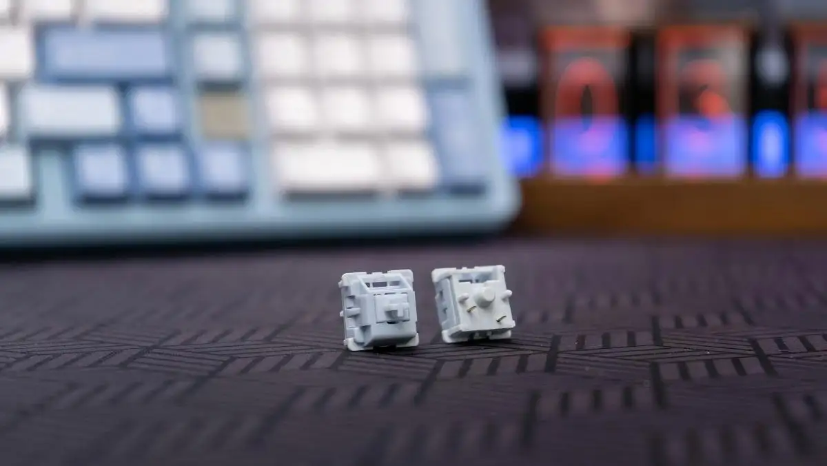 The two mechanical keyboard axes are made of CELANESE AMCEL KP30