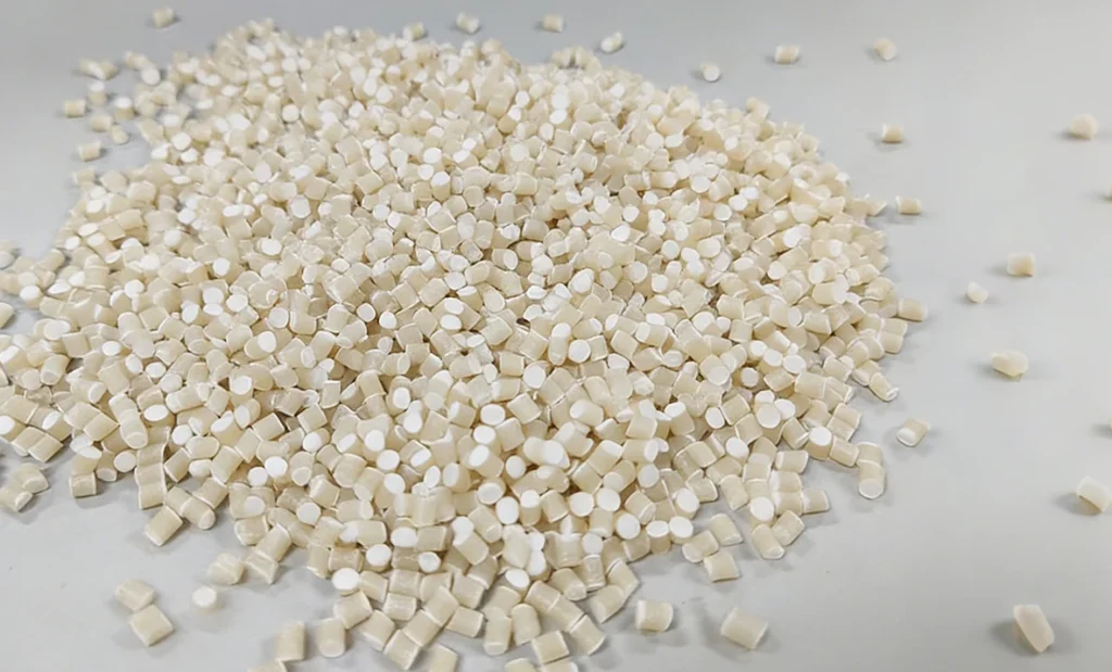 High-load starch-based PBAT pellets for biodegradable film blowing, ideal for compostable shopping bags and heavy-duty garbage bags